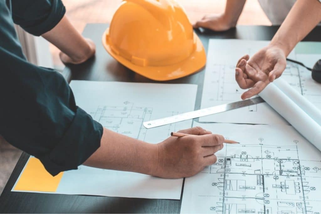 Engaging a contractor qld