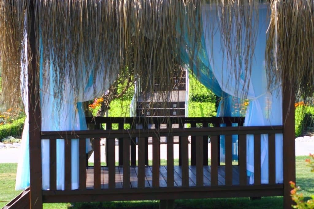 QLD exclusive use balcony cabana by-law