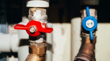 hot water pipe maintenance