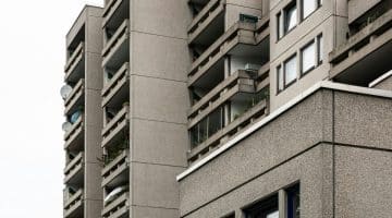 what can owners do if a developer controls most lots in a body corporate qld